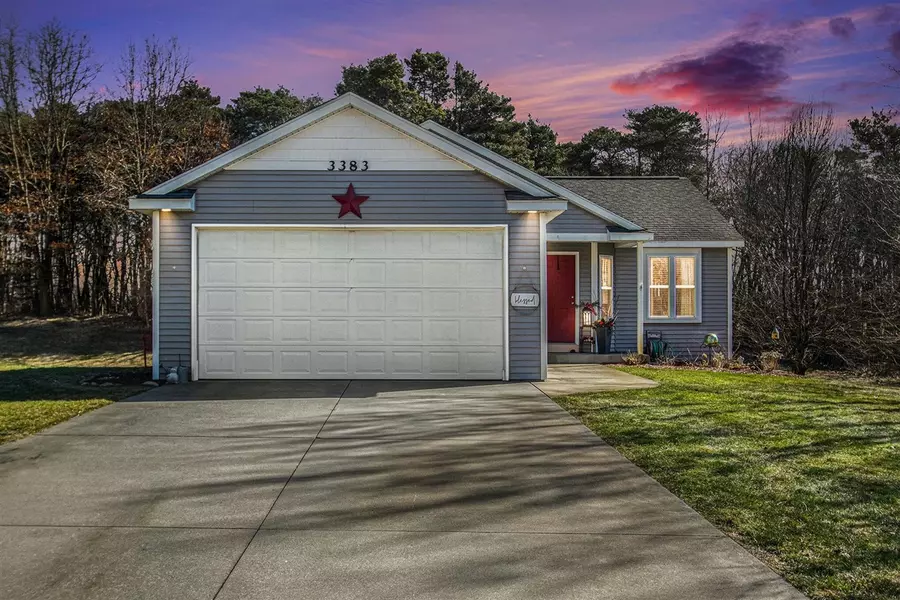 3383 Heathridge Trail, Hamilton, MI 49419