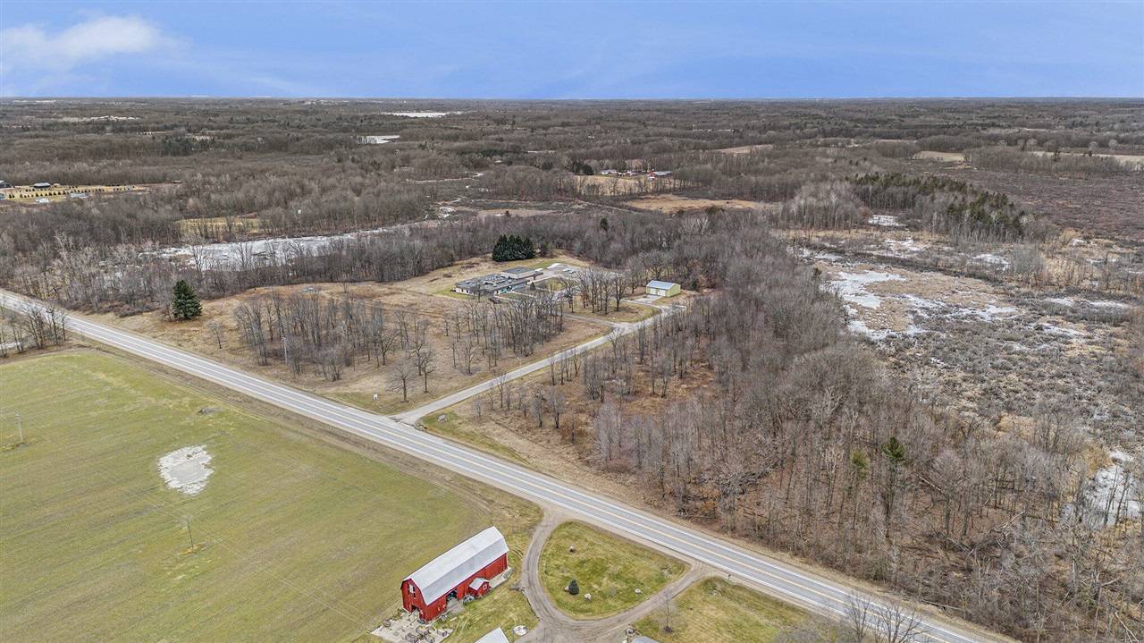 10260 S Sheridan Road, Fenwick, MI 48834