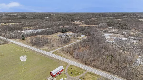 10260 S Sheridan Road, Fenwick, MI 48834