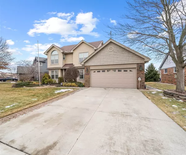 Trenton, MI 48183-5302,26841 Coachlight Street