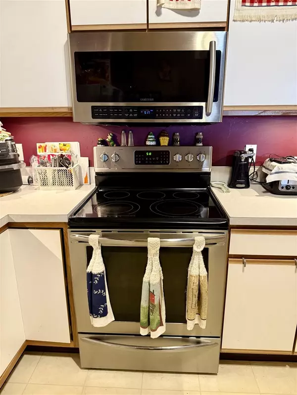 Norton Shores, MI 49444-8752,5869 Crosswinds Drive