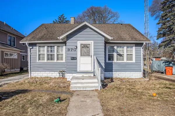 970 Monroe Street, Benton Harbor, MI 49022