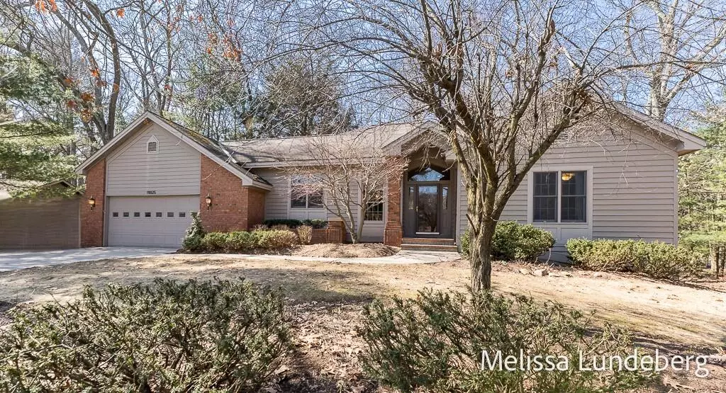 19025 Walden Drive, Spring Lake, MI 49456-1172