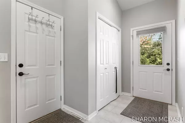 Saugatuck, MI 49453,979 Maple Woods Drive