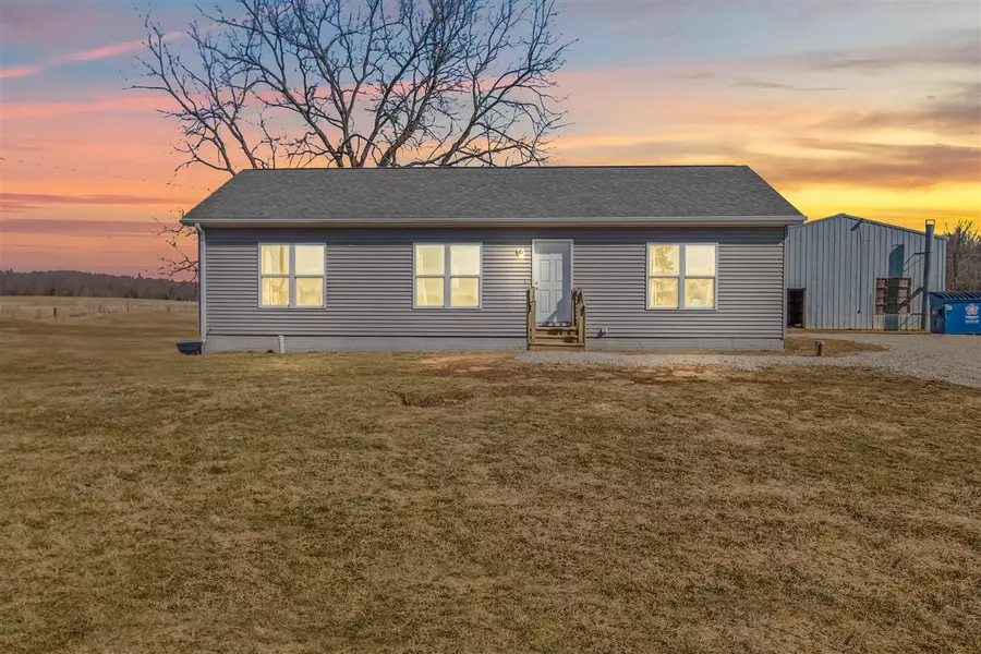 10751 S Edon Road, Camden, MI 49232-9011