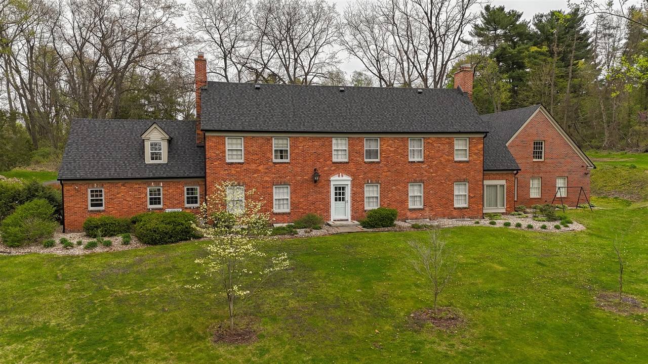 26937 Dutch Settlement Street, Dowagiac, MI 49047-8867