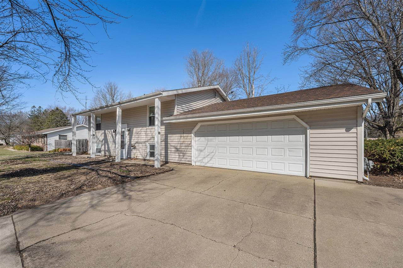 Saint Joseph, MI 49085,1315 W Glenlord Road