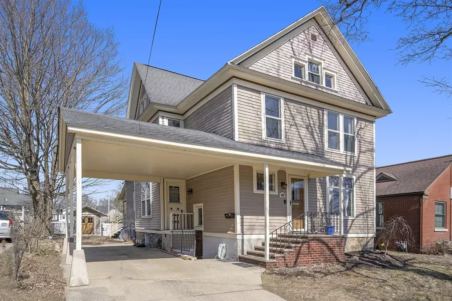 414 Trowbridge Street, Allegan, MI 49010-1231