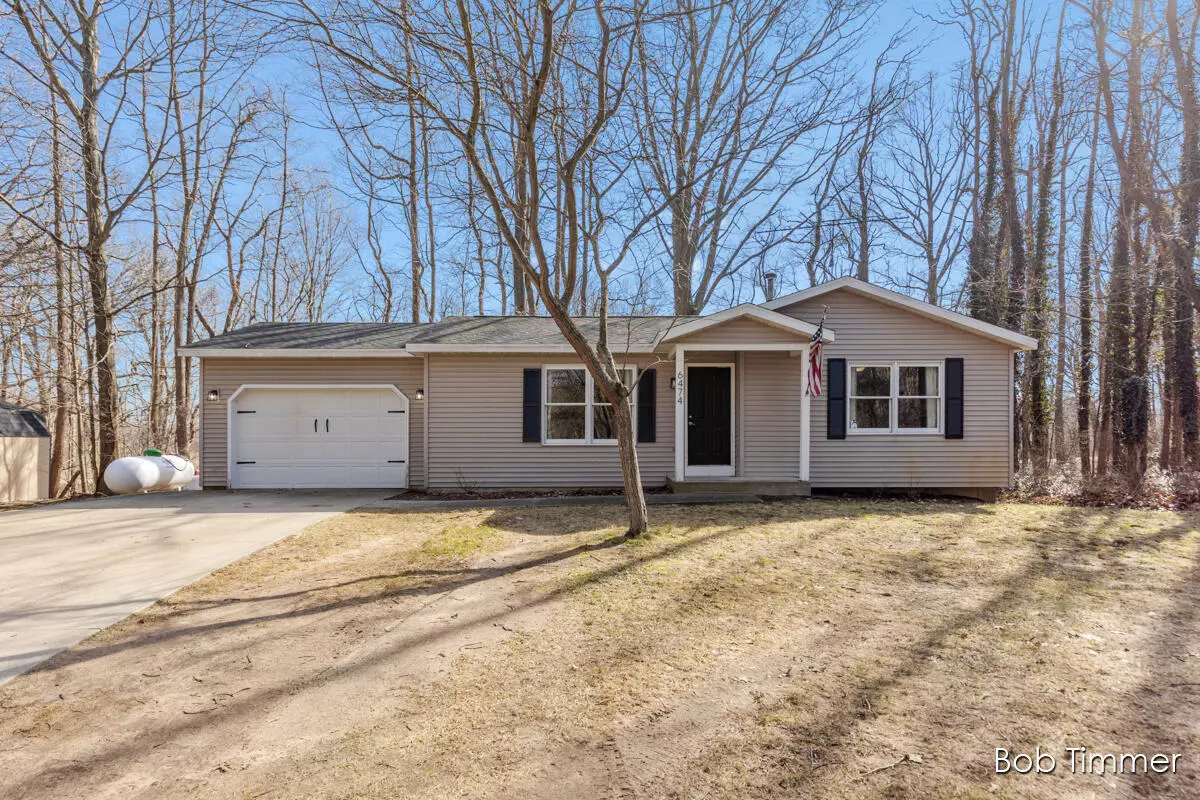 Fennville, MI 49408,6474 Wintergreen Drive