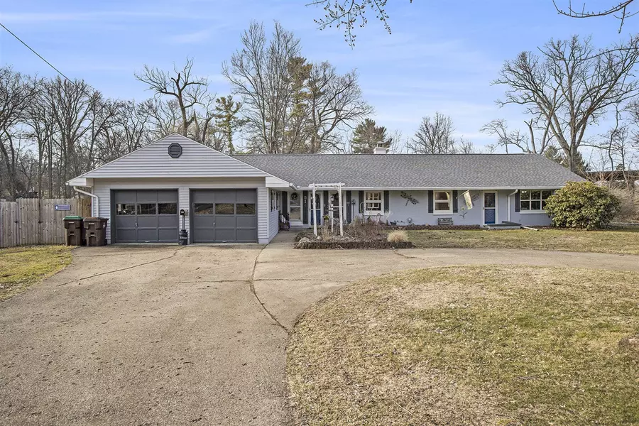 514 Linden Avenue, Albion, MI 49224-2255