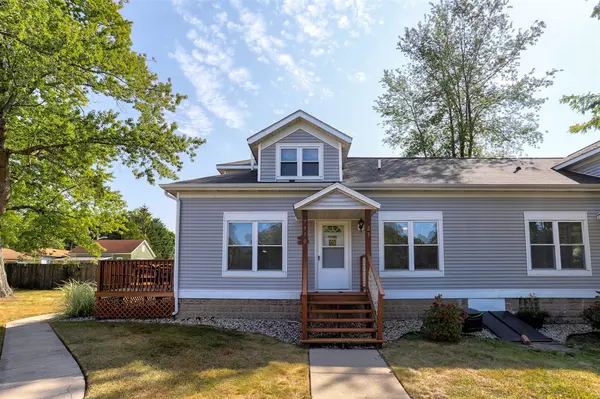 South Haven, MI 49090,7370 N North Shore Drive