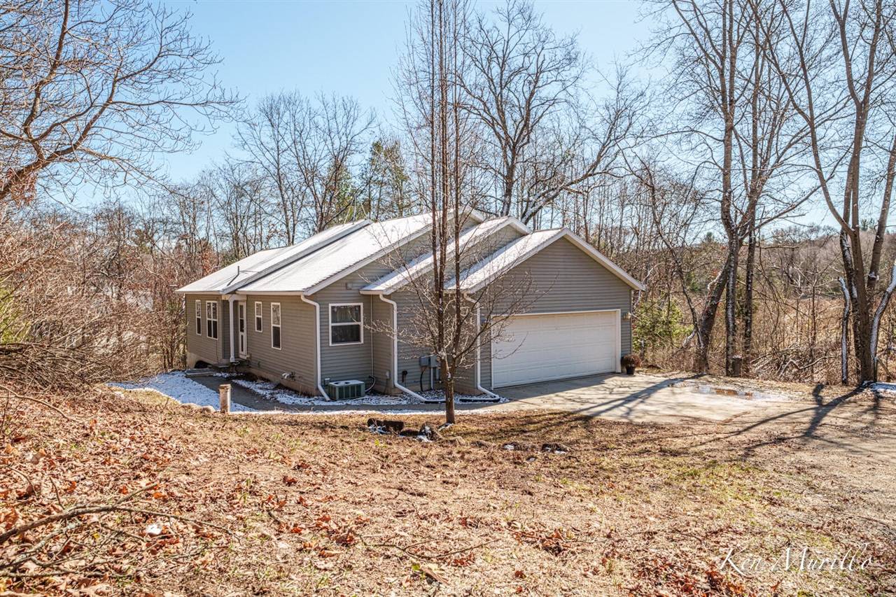 Newaygo, MI 49337-9552,5216 E 64th Street