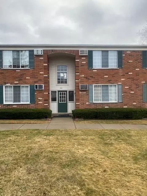 433 Miller Avenue, Rochester, MI 48307-2249