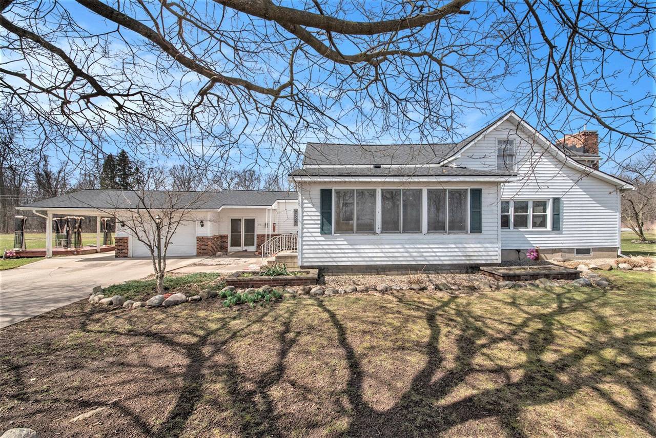 3718 11th Street, Wayland, MI 49348
