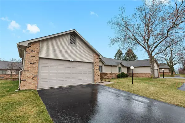 Westland, MI 48185,32790 Chapman Circle