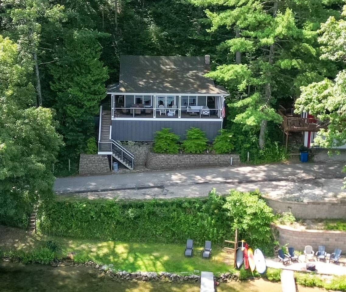 222 W Pickeral Lake Drive, Newaygo, MI 49337-9736