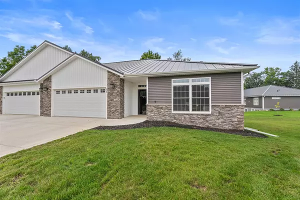 235 Auseon Court, Hillsdale, MI 49242