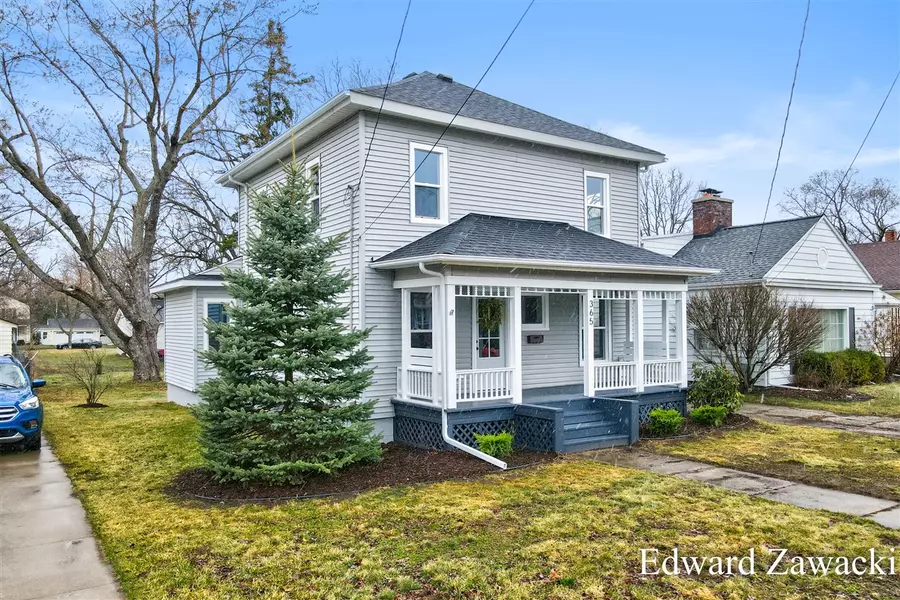 365 Norwood Street, Rockford, MI 49341