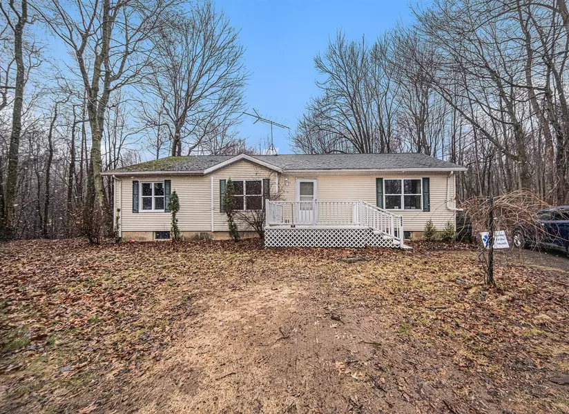 8959 Glenn Road, Grass Lake, MI 49240
