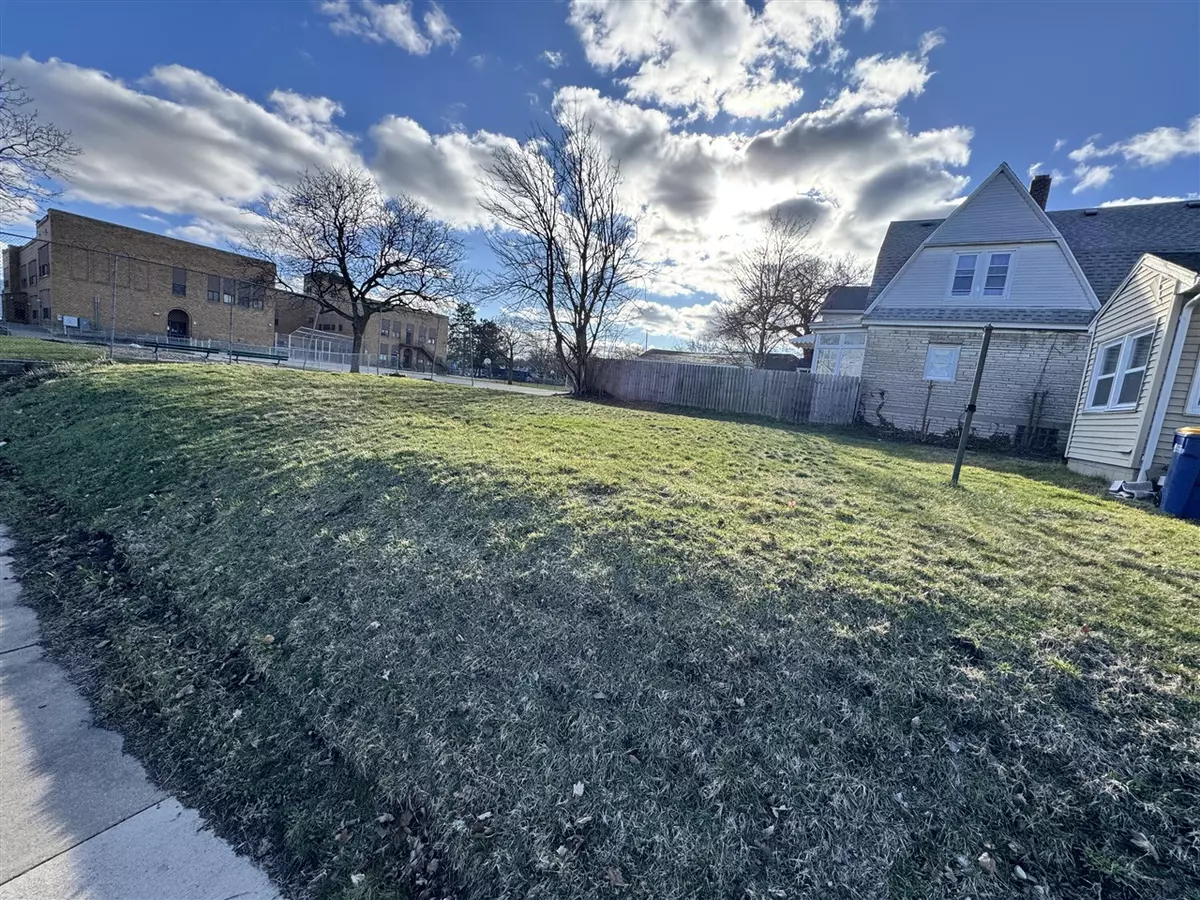 Grand Rapids, MI 49504-4357,847 Jennette Avenue