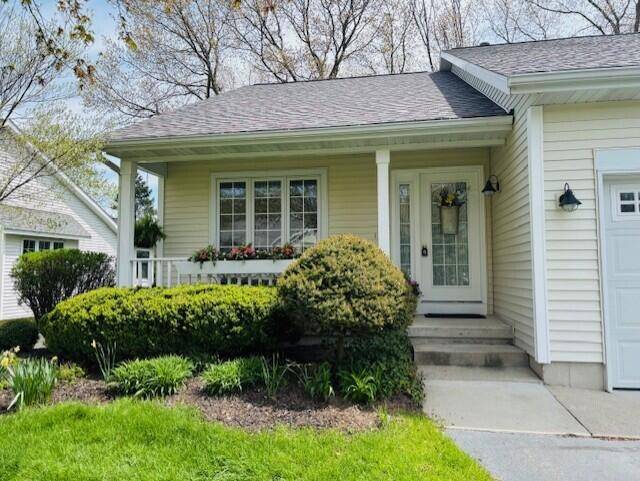 Grand Haven, MI 49417,15096 Bayou Pointe Place