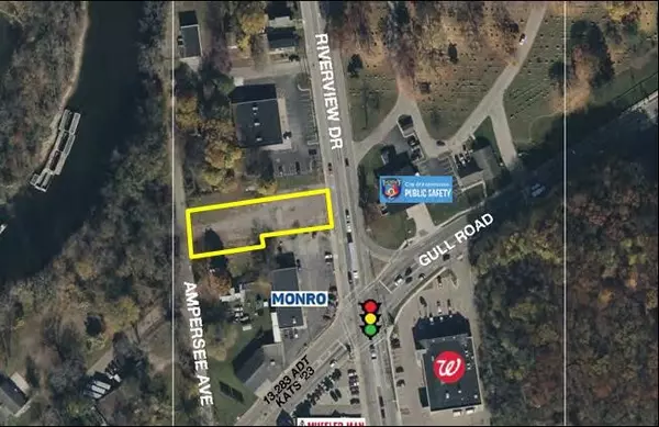 1023 Riverview Drive, Kalamazoo, MI 49048