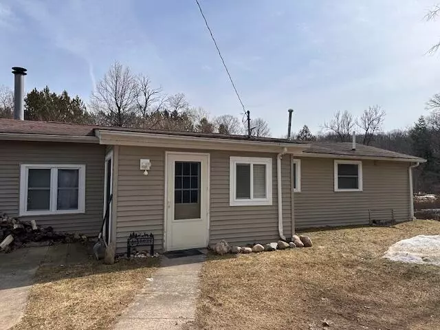 8034 N Johnson Road, Irons, MI 49644-8687
