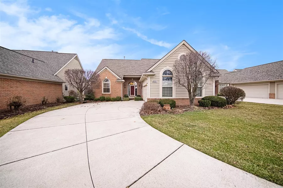 4928 Doral Drive, Ann Arbor, MI 48108-8567