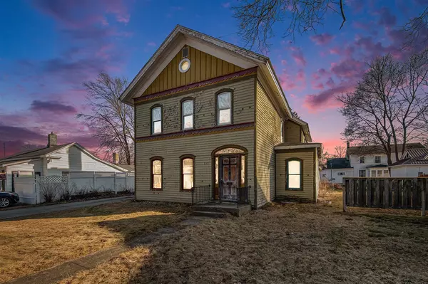 215 W Grove Street, Greenville, MI 48838