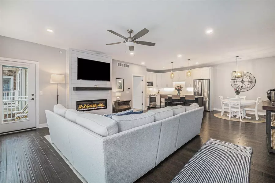 616 Boardwalk Lane, Dexter, MI 48130-1254