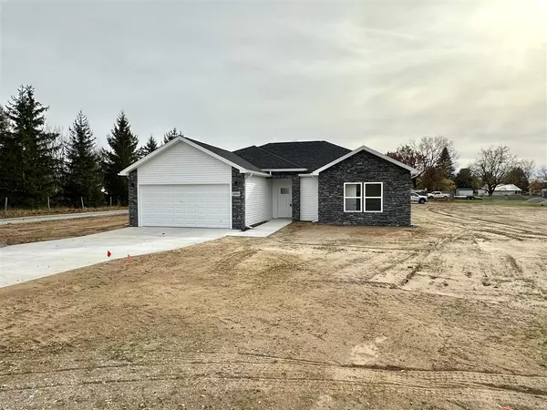 2006 Green Acres Drive, Adrian, MI 49221