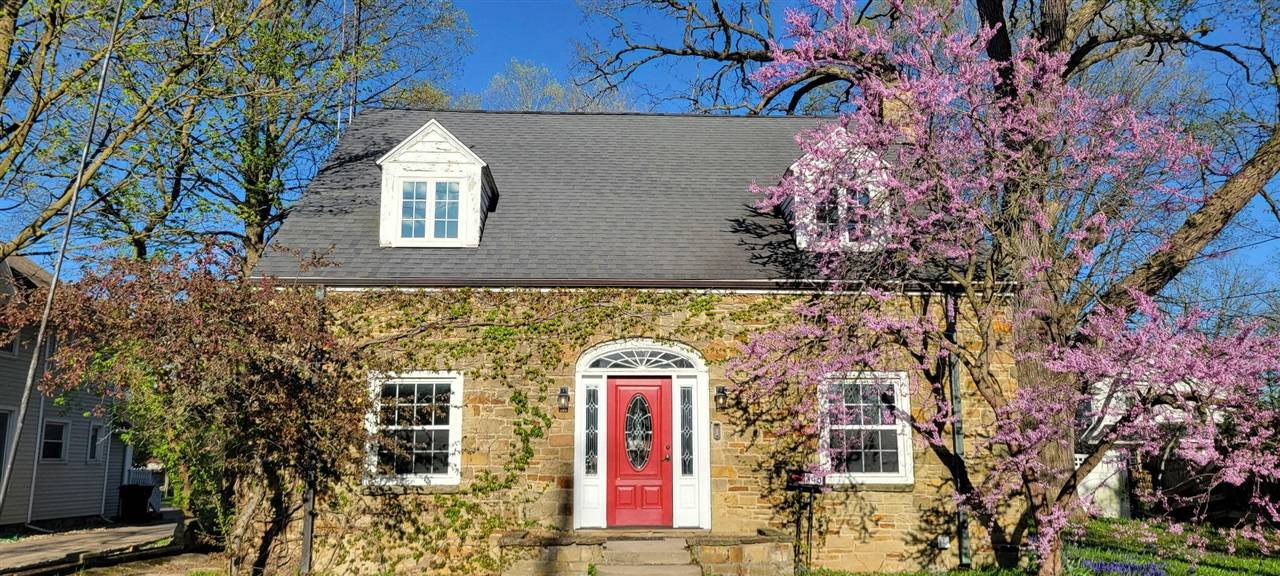 345 S Cochran Avenue, Charlotte, MI 48813