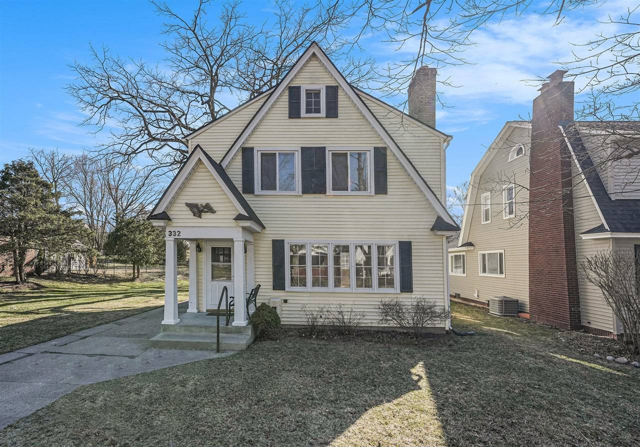 332 Glenhaven Avenue, Grand Rapids, MI 49504-4934
