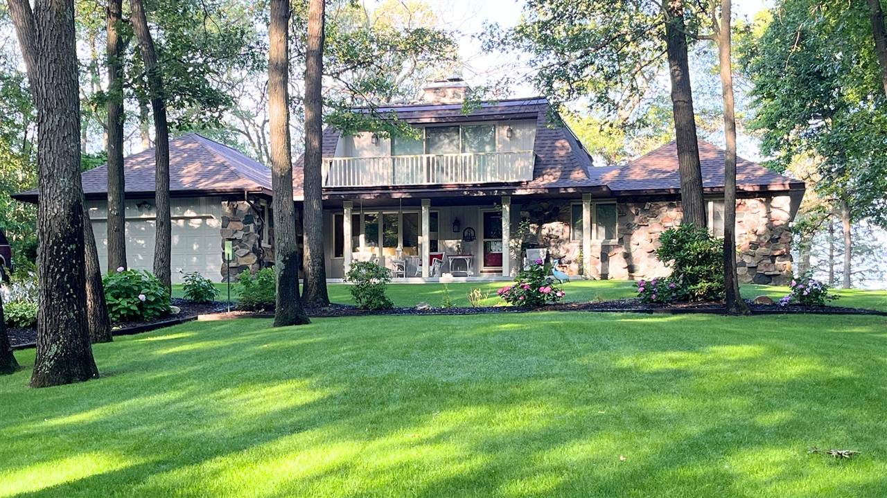 2542 Cove Road, Twin Lake, MI 49457-9355