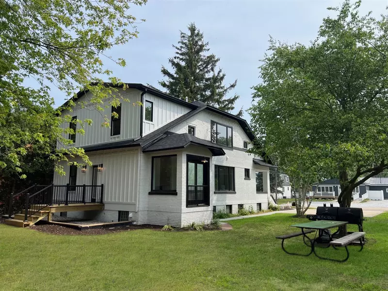 312 S Whittaker Street, New Buffalo, MI 49117