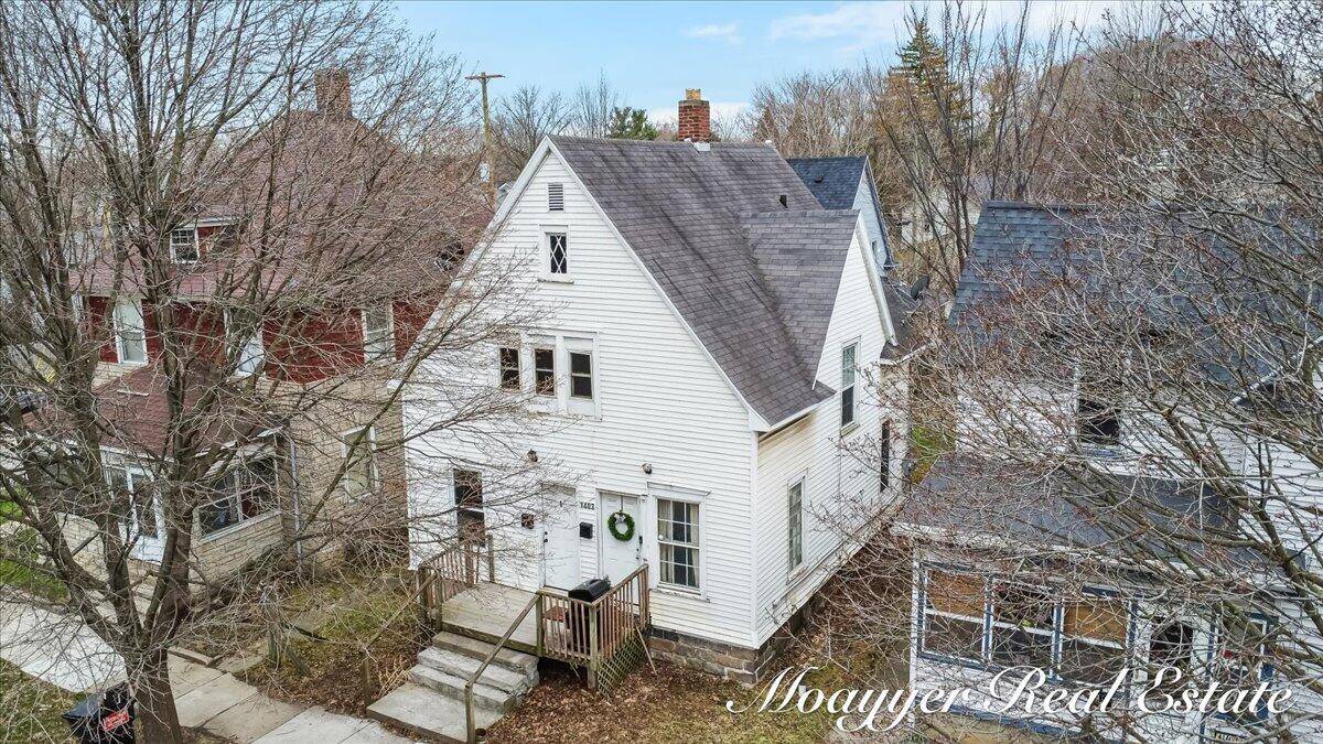 1403 Turner Avenue, Grand Rapids, MI 49504-3236