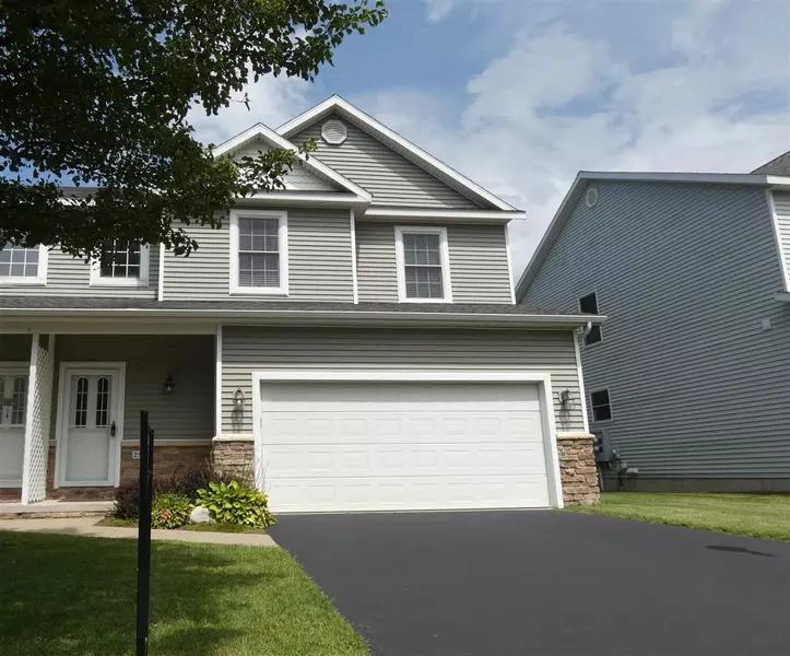 2535 Holiday House Road, Saint Joseph, MI 49085-8287