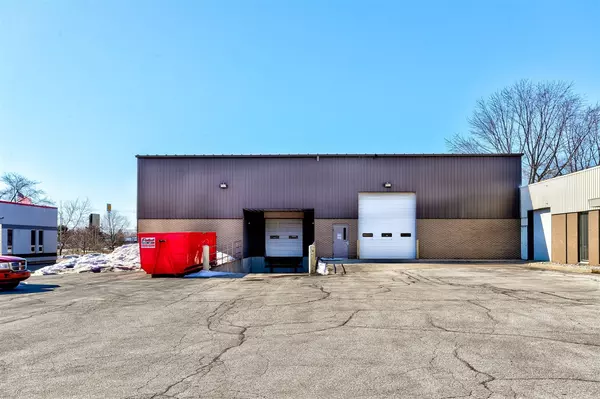 Holland, MI 49423-3015,148 S Waverly Road