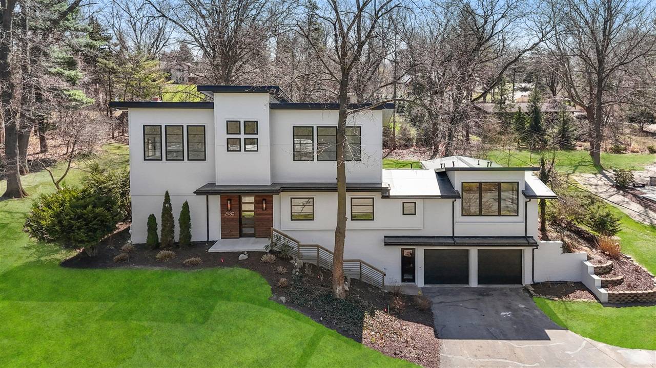 2930 Hickory Lane, Ann Arbor, MI 48104-2841
