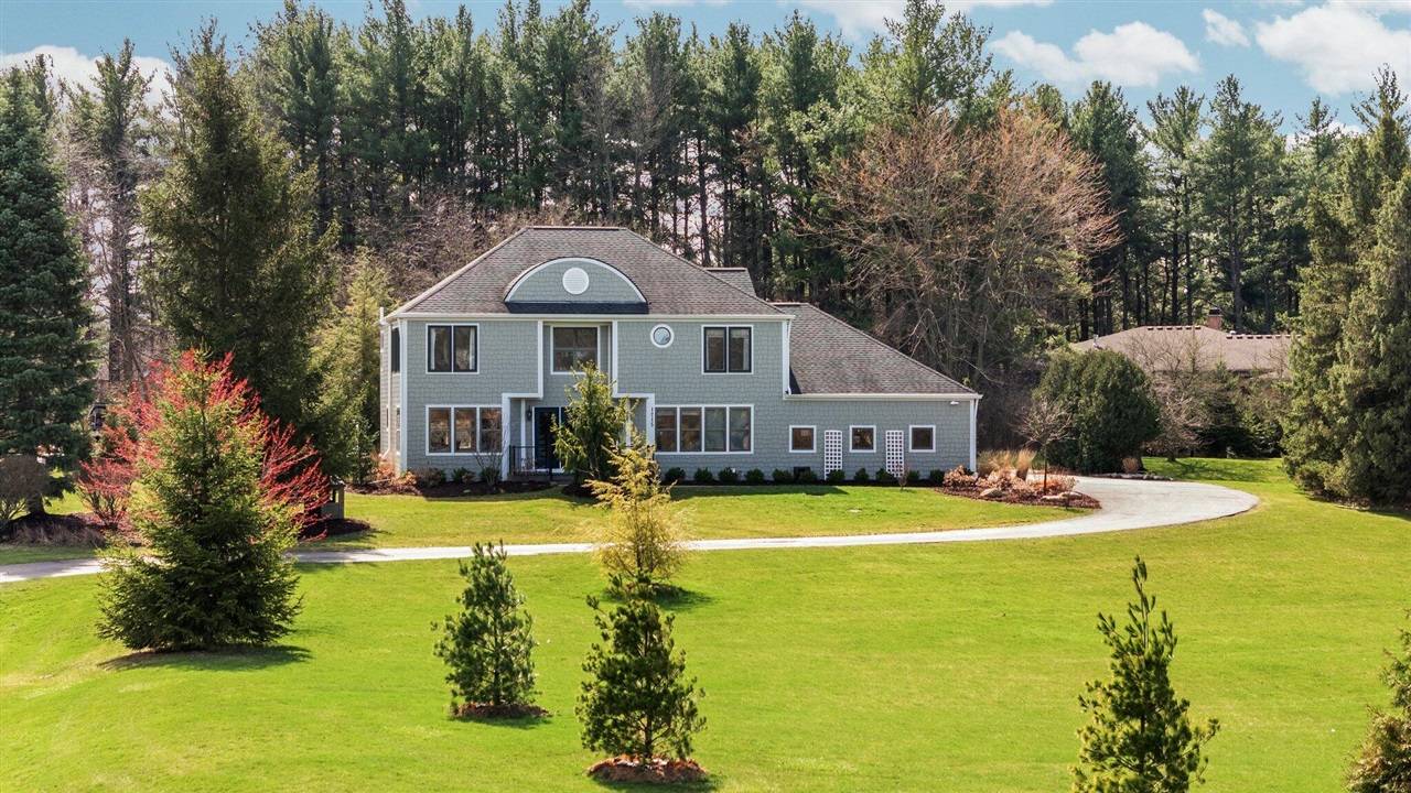 1215 Southwood Court, Ann Arbor, MI 48103-9735