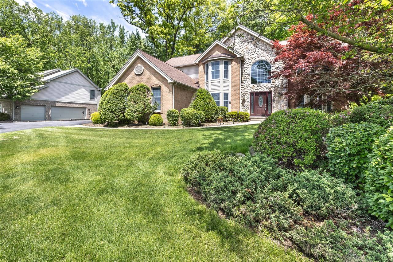 5521 Lohr Lake Drive, Ann Arbor, MI 48108-8559