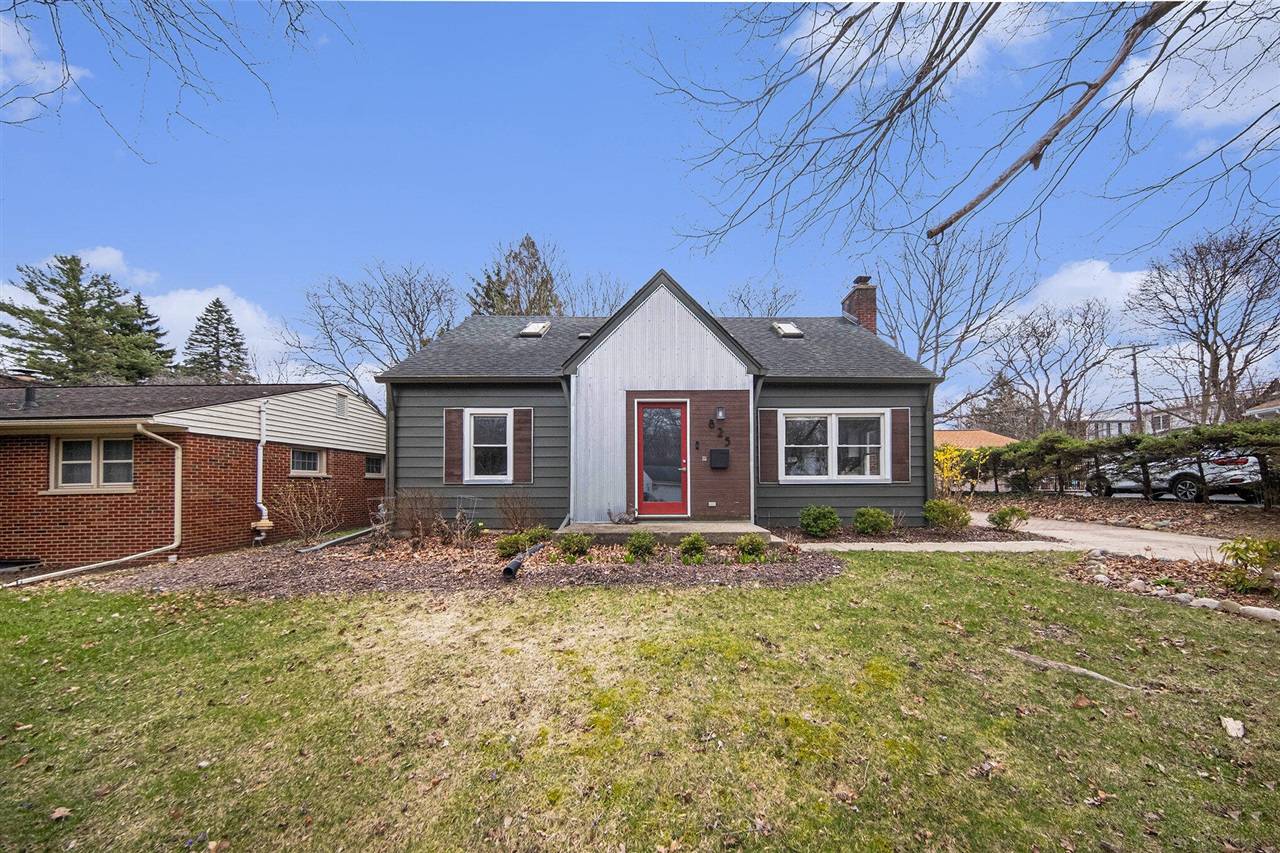 Ann Arbor, MI 48103,825 Hewett Drive