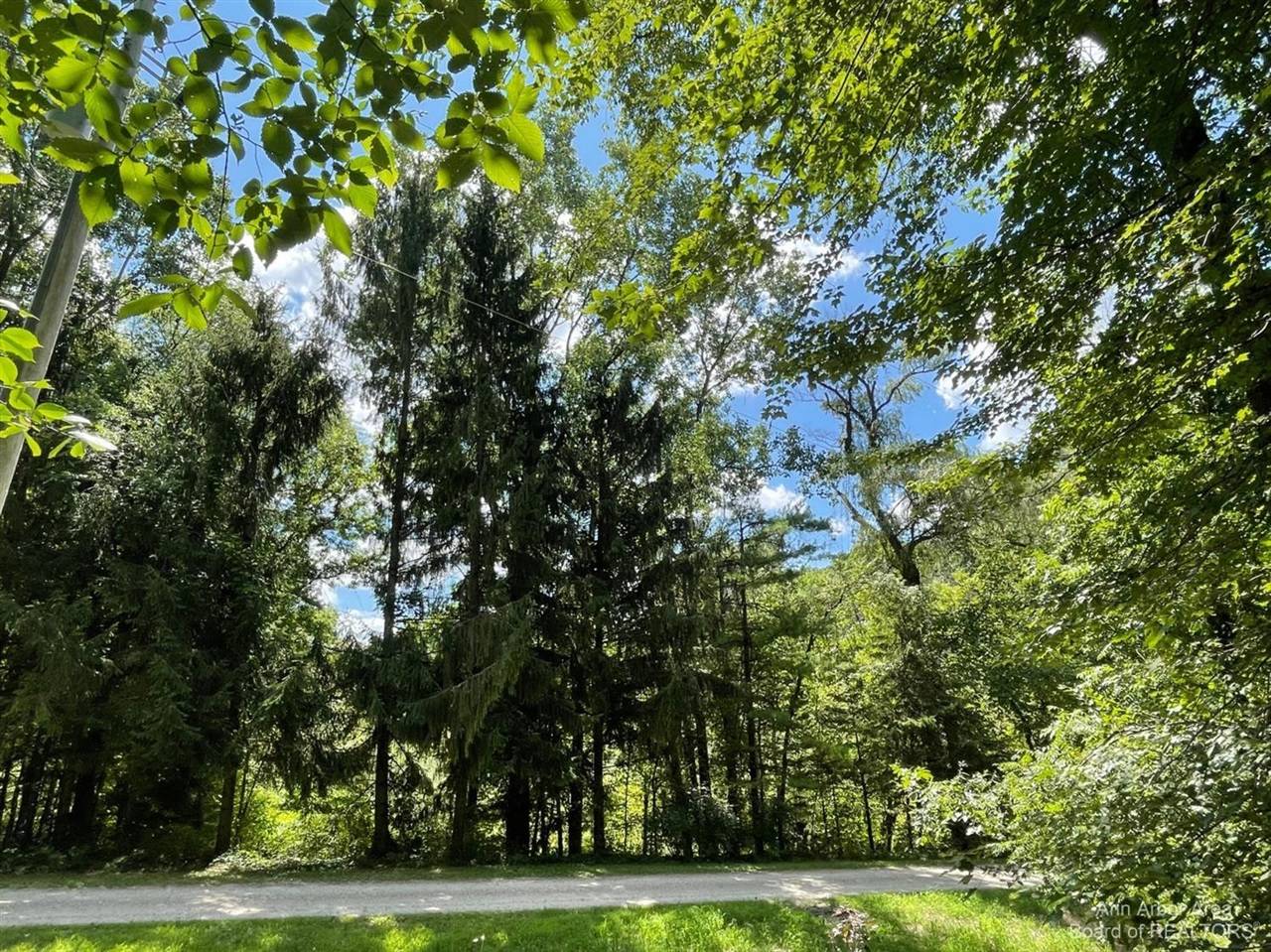 Gregory, MI 48137,20692 Hidden Lake Drive