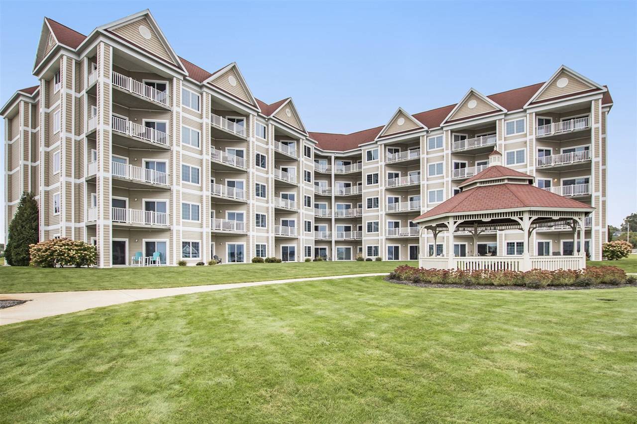 Ludington, MI 49431,224 Lakeside Drive