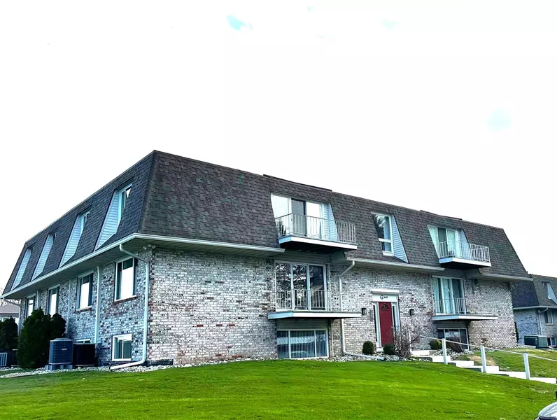 3622 Lakeshore Drive, Saint Joseph, MI 49085