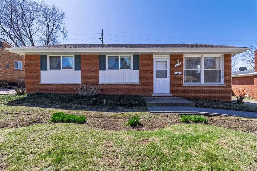 428 Meadow Lane, Rochester, MI 48307-2218