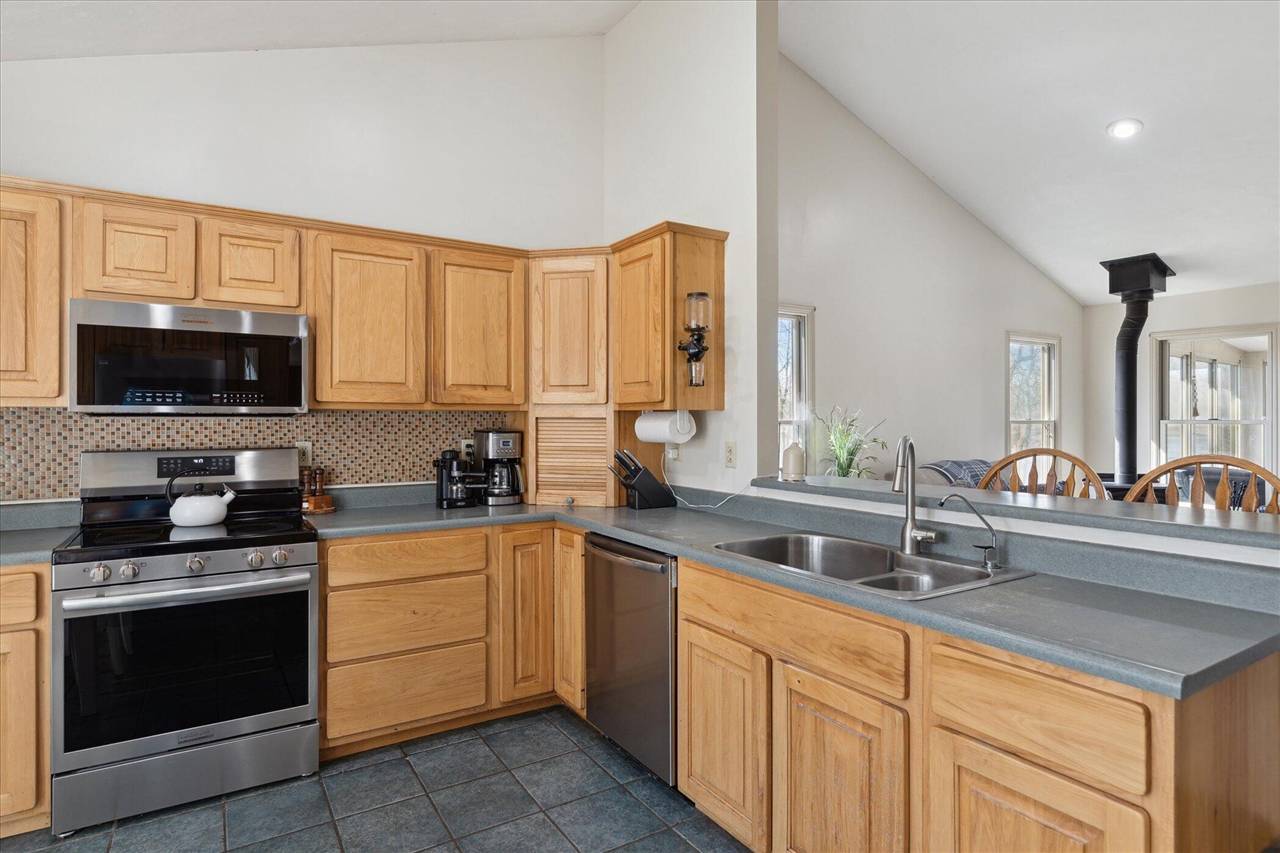 Delton, MI 49046,13344 Gilkey Lake Road