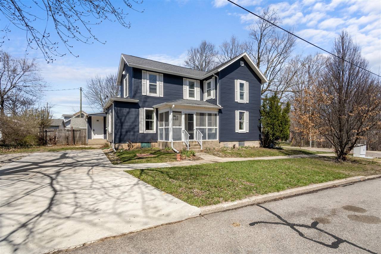416 Center Street, South Haven, MI 49090