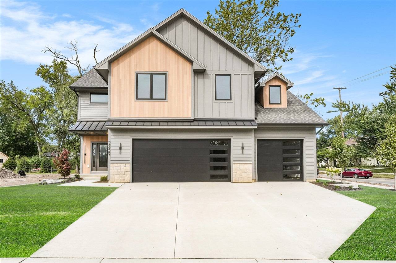 2359 Elinor Lane, East Grand Rapids, MI 49506