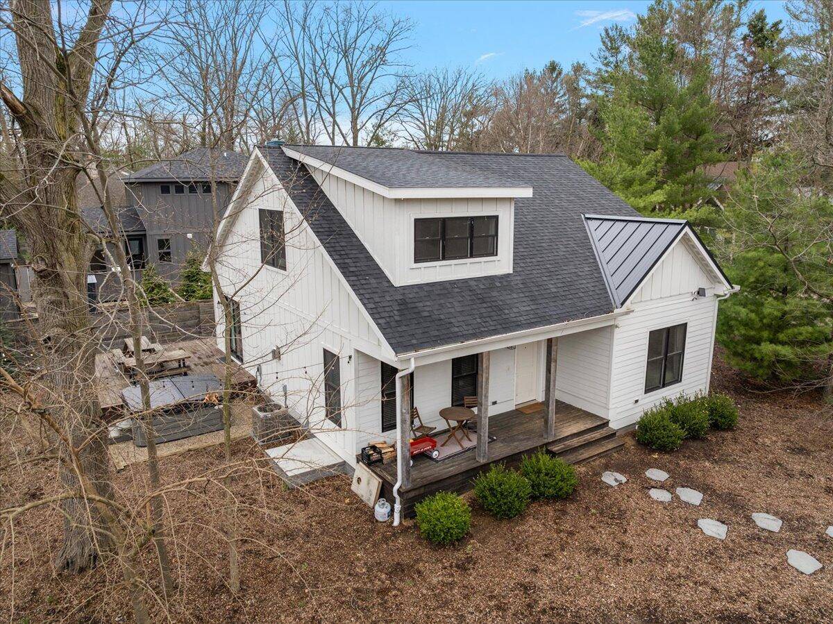 16325 Stones Throw Lane, Union Pier, MI 49129-9401